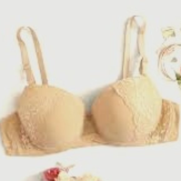Floral Lace Underwire Bra - Picture 1 of 1
